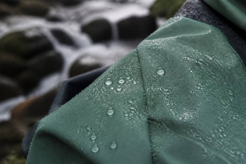 Hydrostatic head explained: how waterproof ratings work